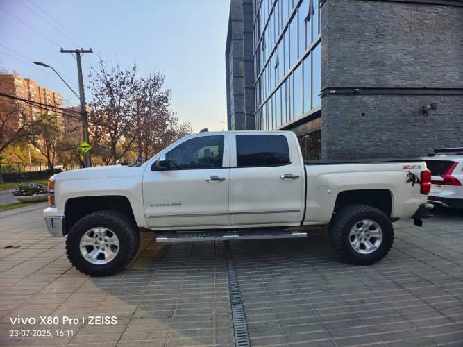 CHEVROLET SILVERADO  5.3 AUTO LTZ DC 4WD 2014