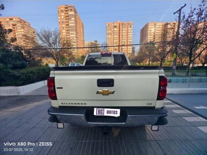 CHEVROLET SILVERADO  5.3 AUTO LTZ DC 4WD 2014