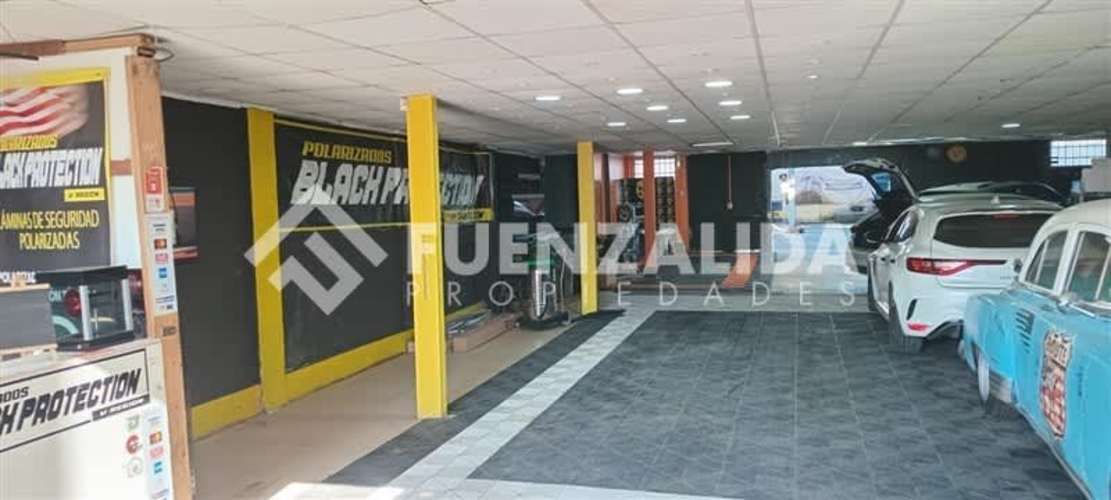 LOCAL COMERCIAL Los Carrera