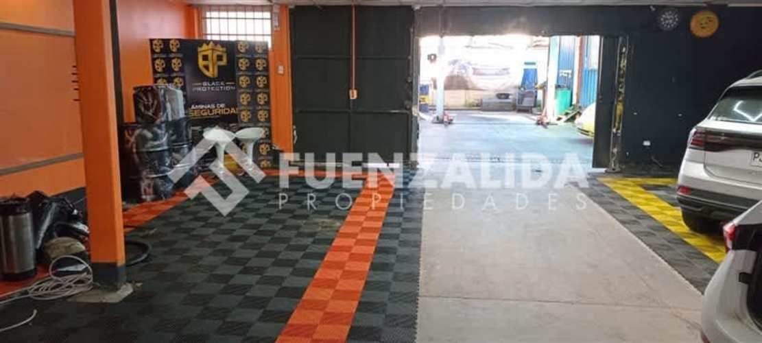 LOCAL COMERCIAL Los Carrera