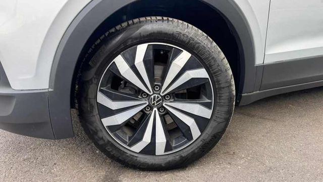 Volkswagen T-Cross 1.0 TSI MT (2023)