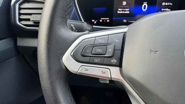 Volkswagen T-Cross 1.0 TSI MT (2023)