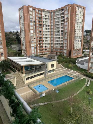 ARRIENDO DEPARTAMENTO AMOBLADO FRENTE AL MALL TREBOL