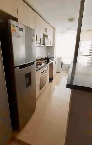 ARRIENDO DEPARTAMENTO AMOBLADO FRENTE AL MALL TREBOL