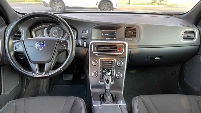 Volvo S60 T3 Comfort 1.5 (2018)