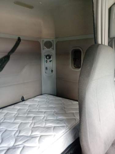 Tracto Freightliner 2016