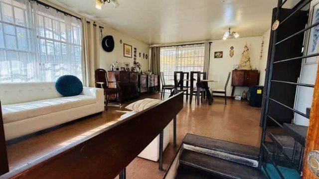 Casa en Venta en Ñuñoa cercana a metro Los Orienta