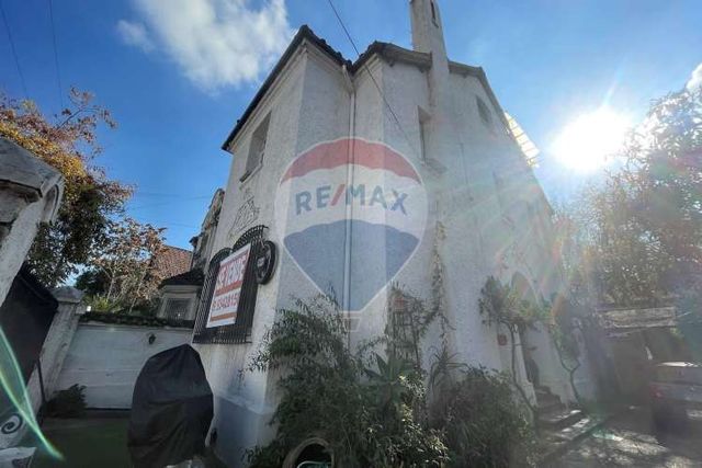 Casona estilo neocolonial en providencia