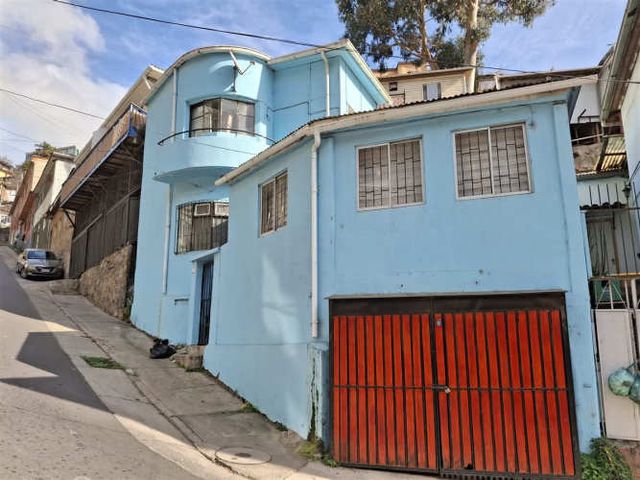 CASA Cerro florida cerca de la sebastiana