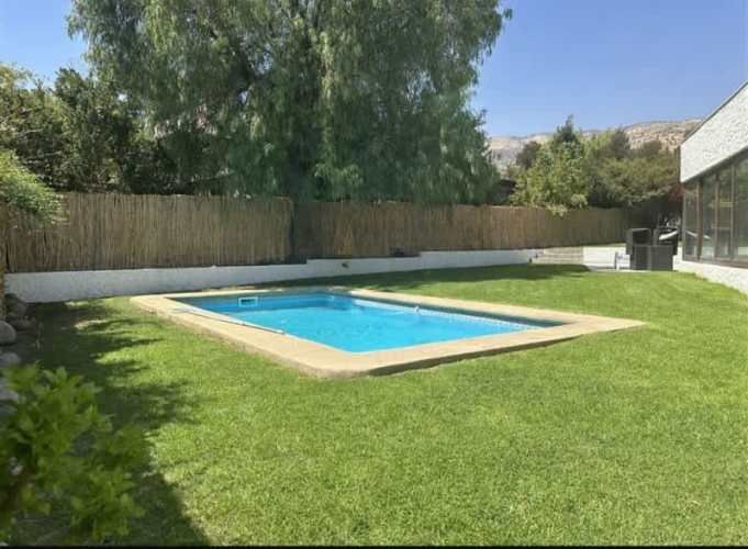 Casa A PASOS DEL MALL DE PIEDRA ROJA. CHICUREO