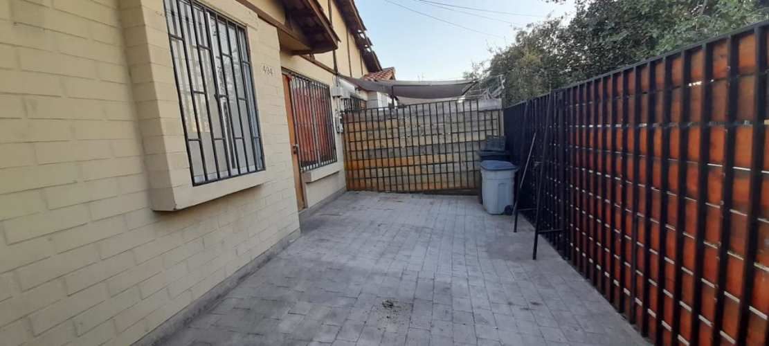 Venta Casa Esquina en Padre Hurtado