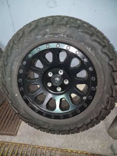 Llantas FUEL VECTOR mas neumaticos