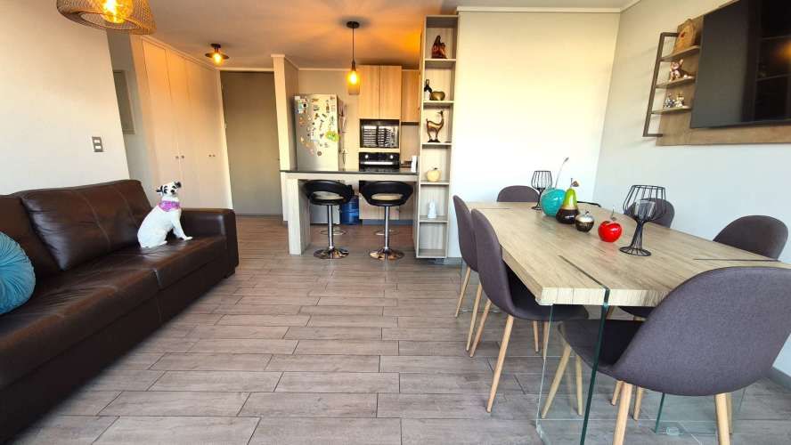 AMPLIO DPTO 3D2B CON PATIO, ESTACIONAMIENTO Y BODEGA EN SAN MIGUEL