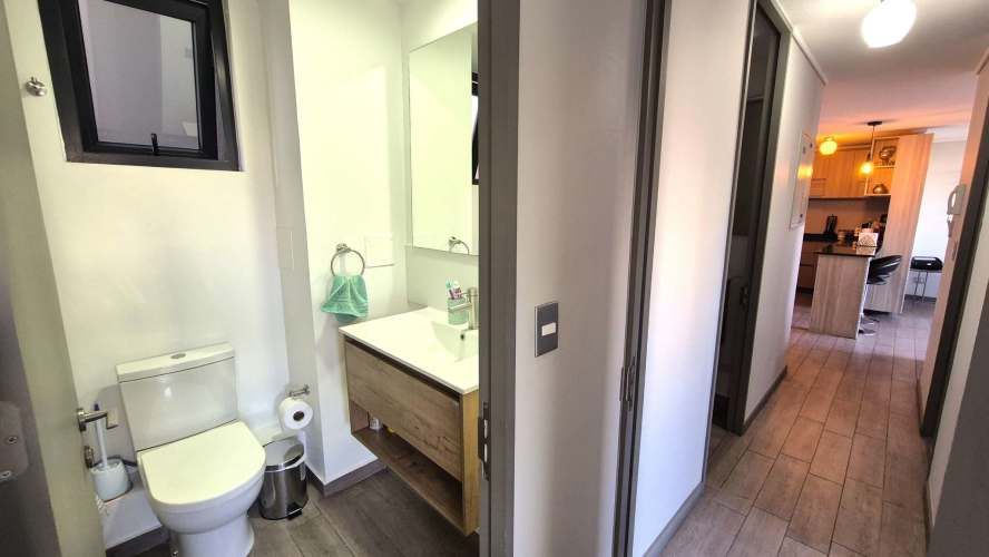 AMPLIO DPTO 3D2B CON PATIO, ESTACIONAMIENTO Y BODEGA EN SAN MIGUEL