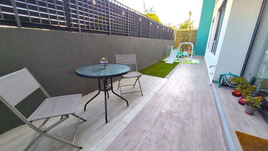 AMPLIO DPTO 3D2B CON PATIO, ESTACIONAMIENTO Y BODEGA EN SAN MIGUEL