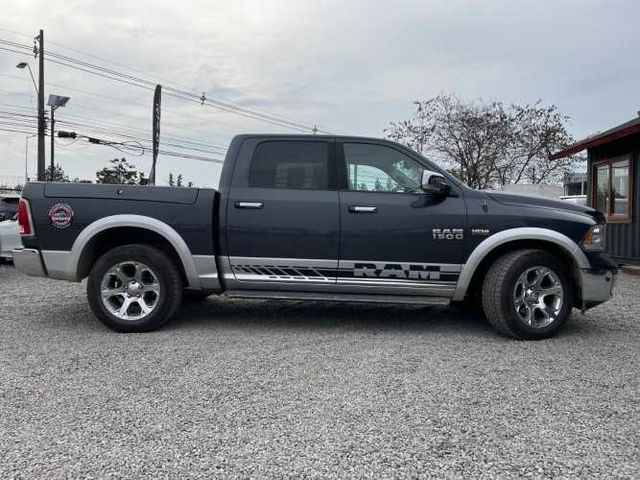 DODGE RAM 1500 LARAMIE 5.7 4X4 AUT 2016