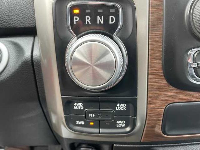 DODGE RAM 1500 LARAMIE 5.7 4X4 AUT 2016