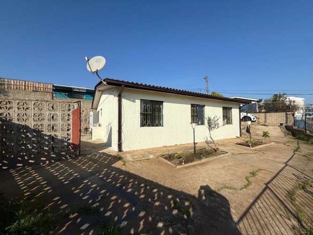 CASA 3D 1B CON PATIOS EN RECREO/NUEVA AURORA, VIÑA DEL MAR