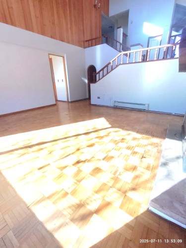 ARRIENDO DE GRAN CASA IDEAL PARA EMPRESAS, INSTITUCIONES