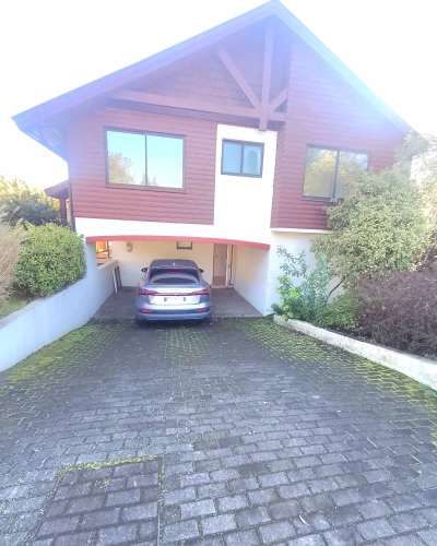 ARRIENDO DE GRAN CASA IDEAL PARA EMPRESAS, INSTITUCIONES