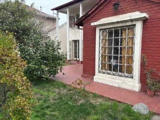 CASA Los Jazmines / Av. Grecia