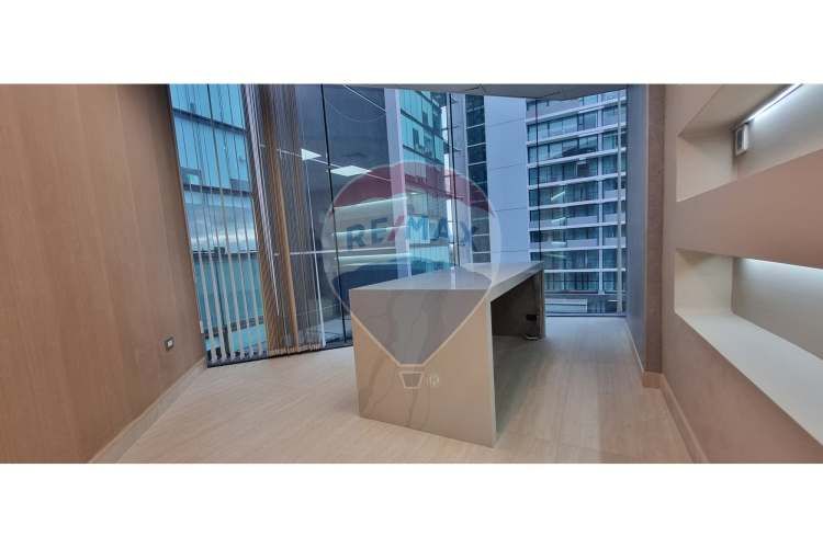 Oficina arriendo centro edificio singular