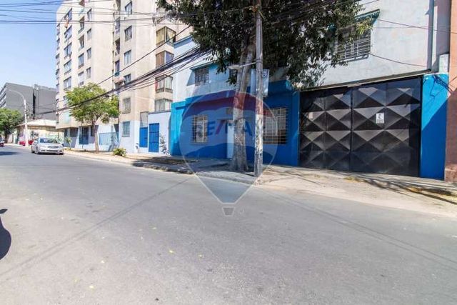 ¡bodega y oficina en el corazón de santiago!