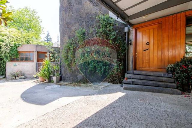 Casa de lujo en la reina: 3d/3b, terraza y jardín