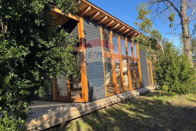 Se arrienda casa en condominio de pucón