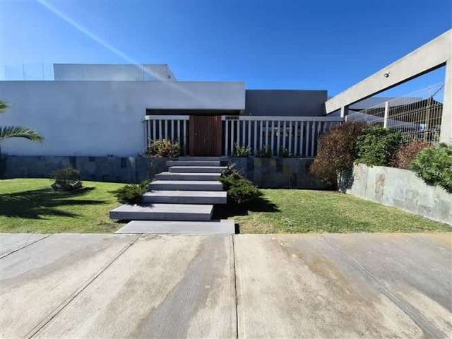 CASA Casa en Venta en Serena Golf