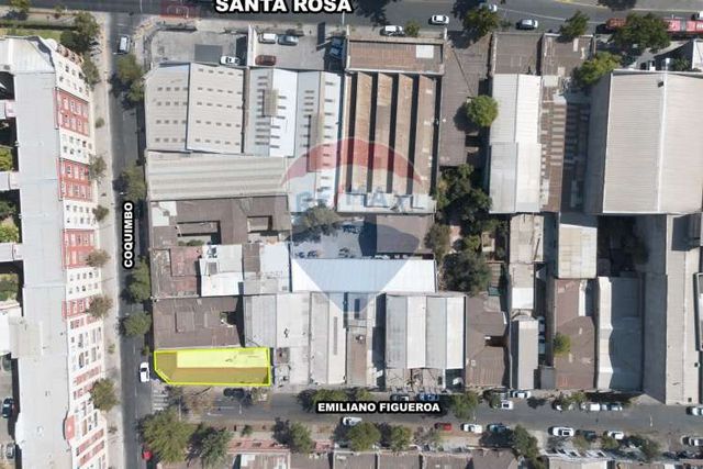 Bodega o local comercial en esquina