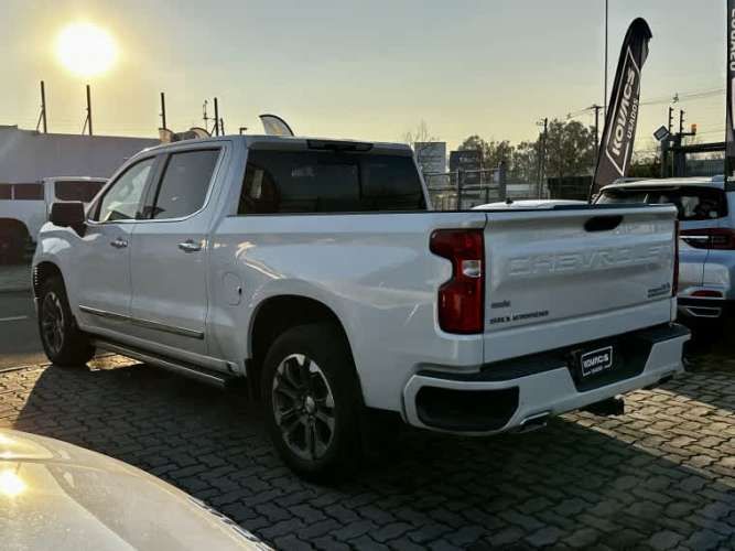 Chevrolet Silverado 3.0 Td High Country At 4x4...