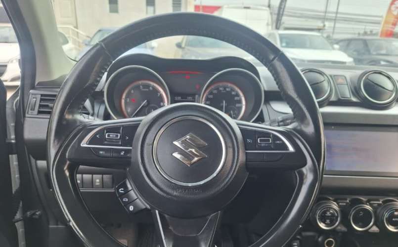SUZUKI SWIFT GLX CVT 1.2 FULL AUT. AÑO 2021