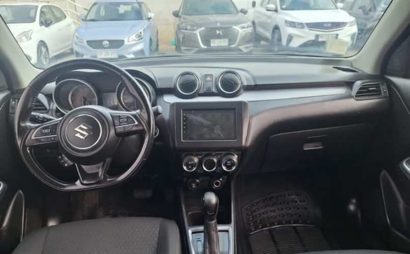 SUZUKI SWIFT GLX CVT 1.2 FULL AUT. AÑO 2021