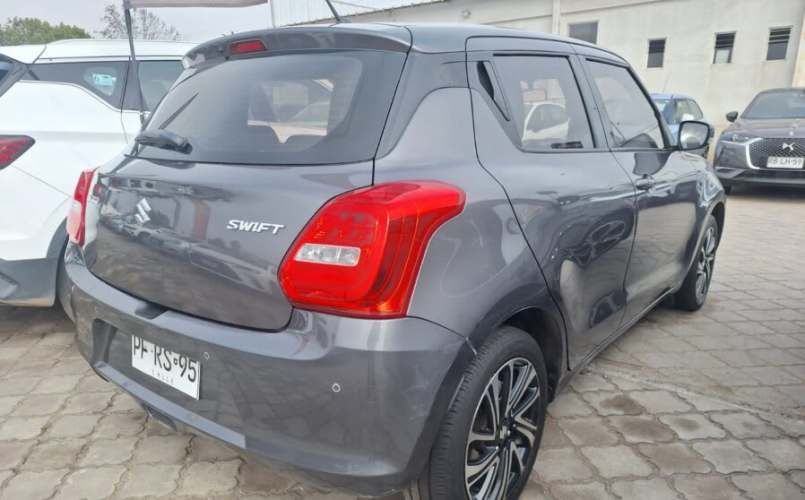 SUZUKI SWIFT GLX CVT 1.2 FULL AUT. AÑO 2021
