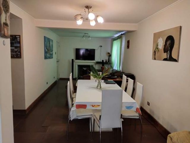 VENDO CASA CON LOCAL COMERCIAL  EN MACUL