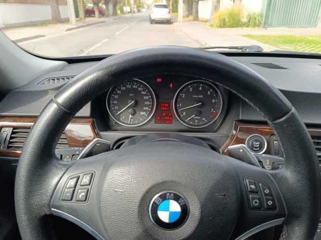 BMW 325 2012