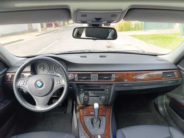 BMW 325 2012
