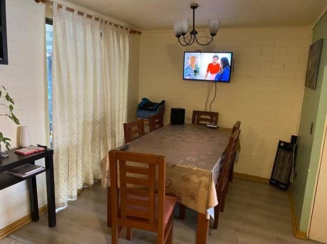 De ocasión, cómoda casa de dos pisos en San Bernardo.