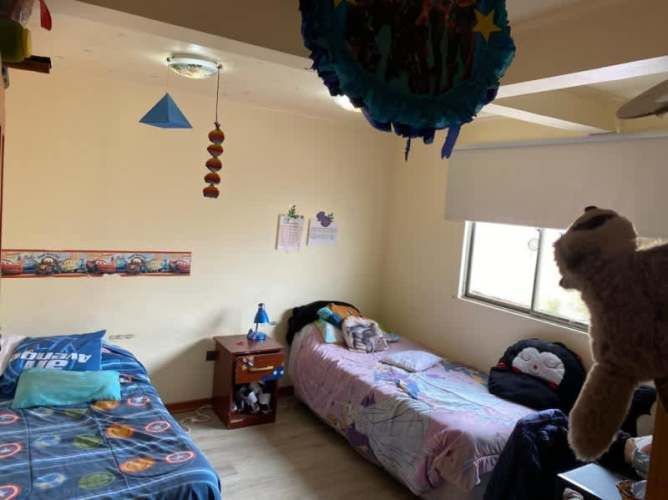 De ocasión, cómoda casa de dos pisos en San Bernardo.