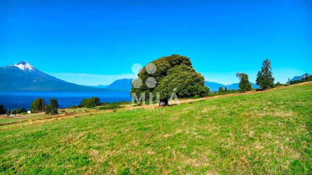 PARCELA Paraíso frente al lago, vistas y volcán. Marina privada!