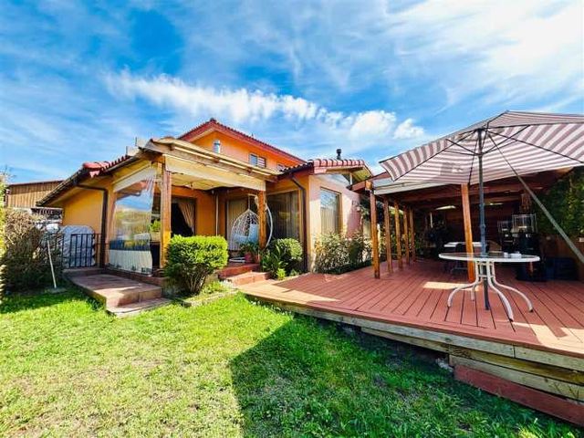 CASA Jardines del Lago