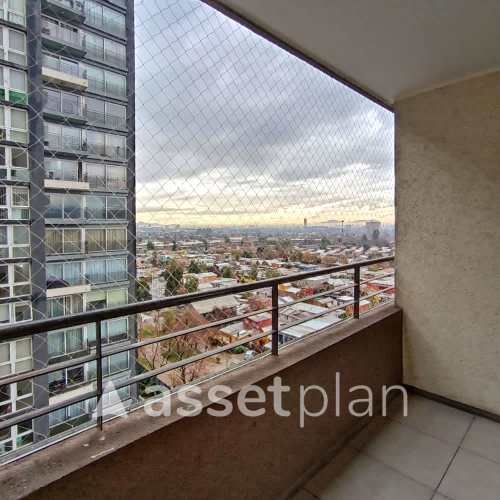 DEPARTAMENTO 2D 2B EN MACUL, SEMI NUEVO