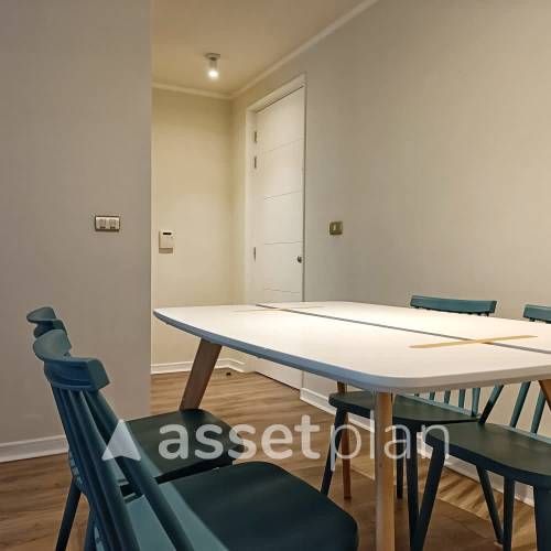 DEPARTAMENTO 2D 2B EN MACUL, SEMI NUEVO