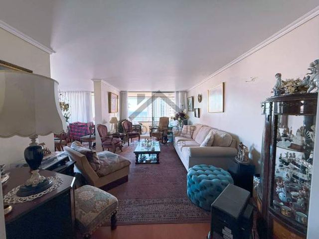 VENTA AMPLIO DEPARTAMENTO 3 DORMITORIOS 3 BAÑOS, 13 NORTE, VIÑA DEL MAR