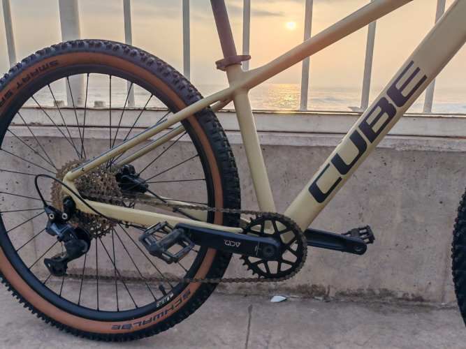 Bicicleta MTB Cube