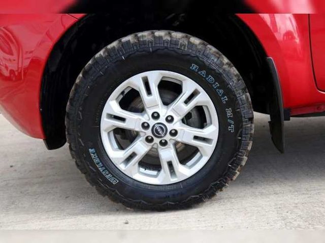 NISSAN NAVARA 2023