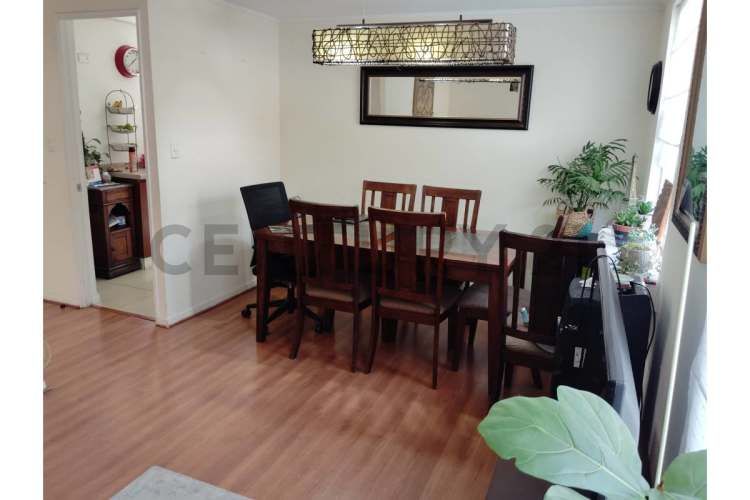 Se vende casa en barrio nuevo de nos