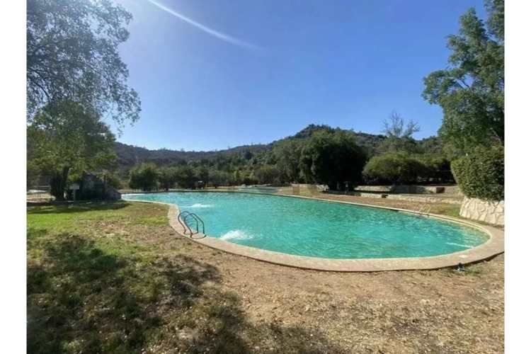 Se vende parcela en condominio Piedra Molino