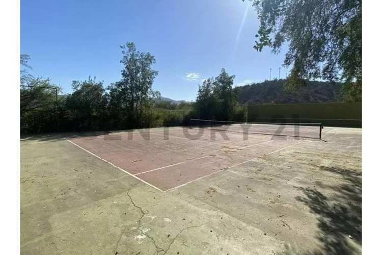 Se vende parcela en condominio Piedra Molino